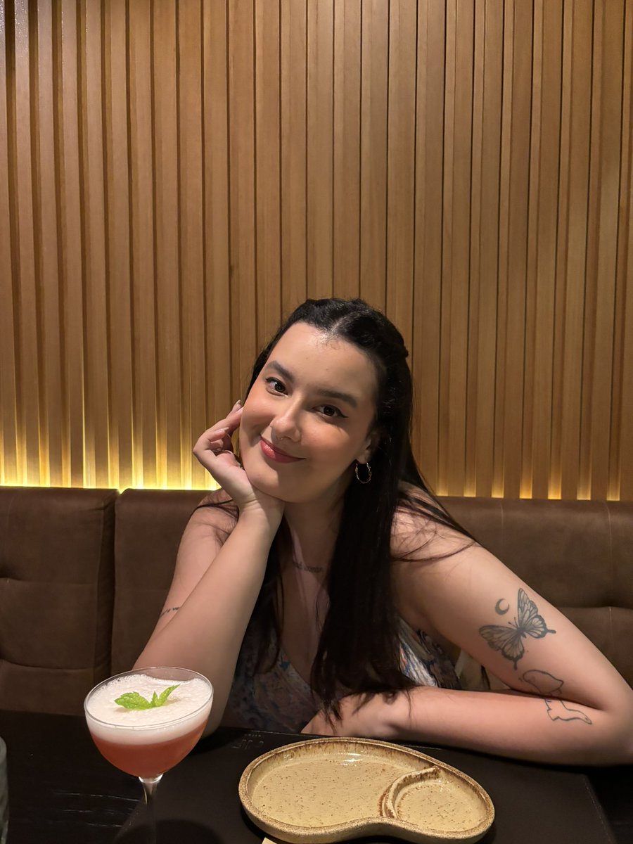 ★ sarah ★ tweet media