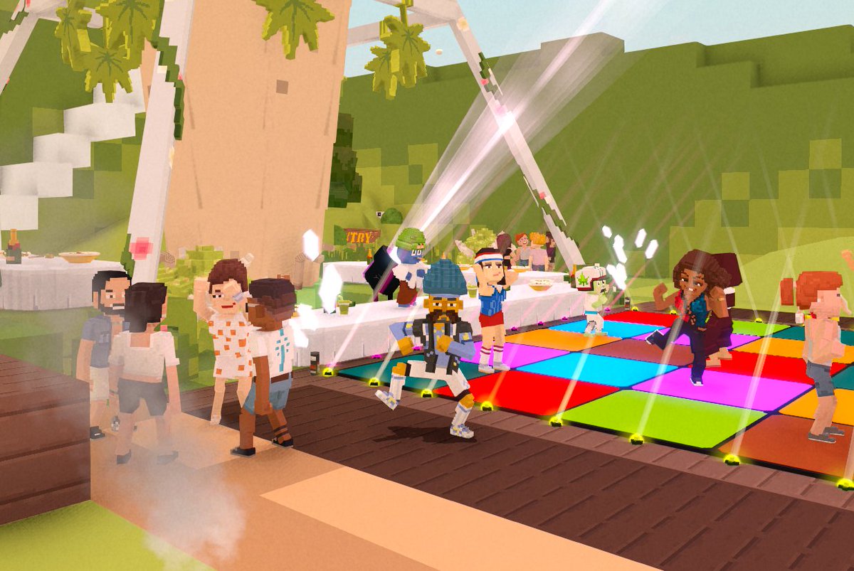 OnelandT's tweet photo. Deathbot spotted in The Sandbox Season 7. I’m definitely not panicking. @TheSandboxGame  https://t.co/c3JvuL09mK #Season7 https://t.co/1LmYs2Wfku