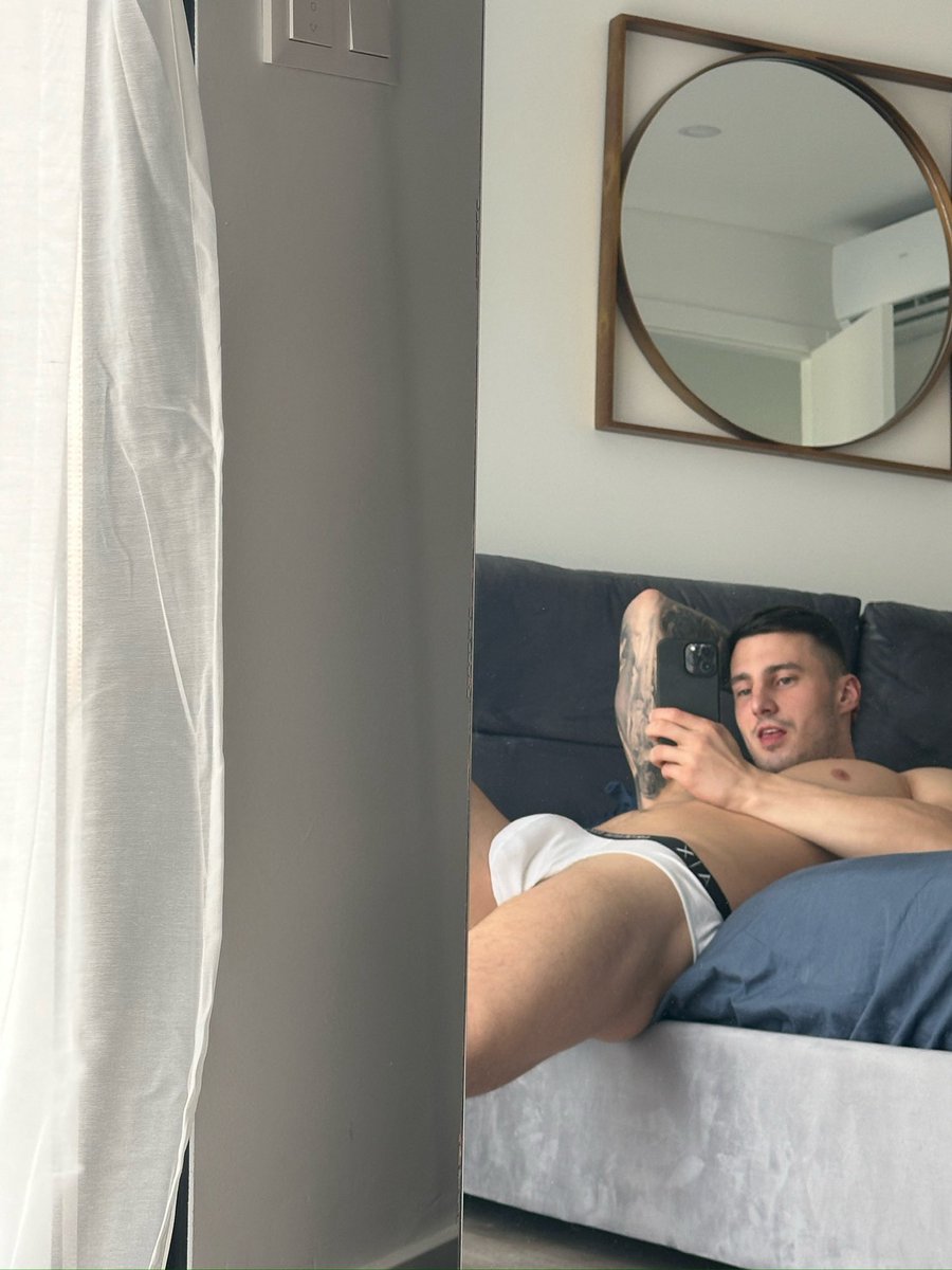 Max Barz tweet media