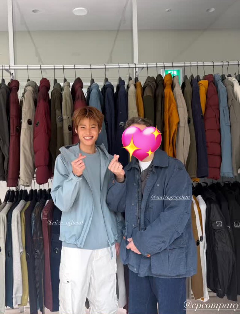 Chennie 💂🏻☽̶☾ tweet media