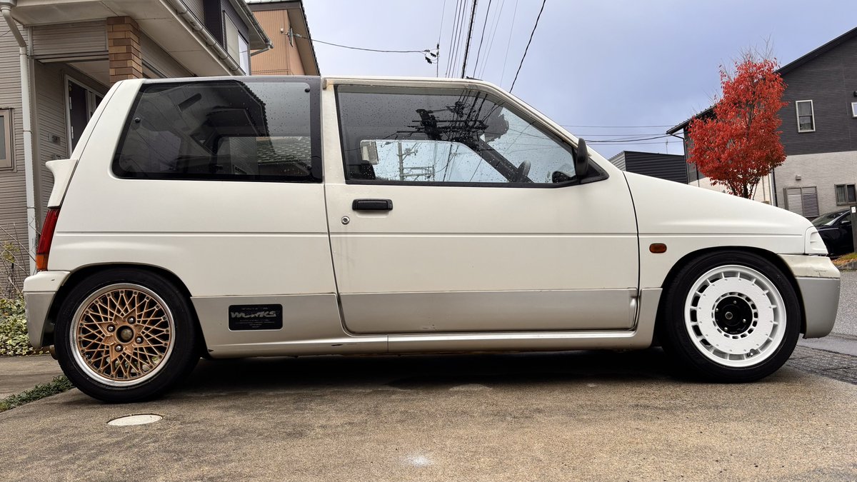 山田山 tweet media