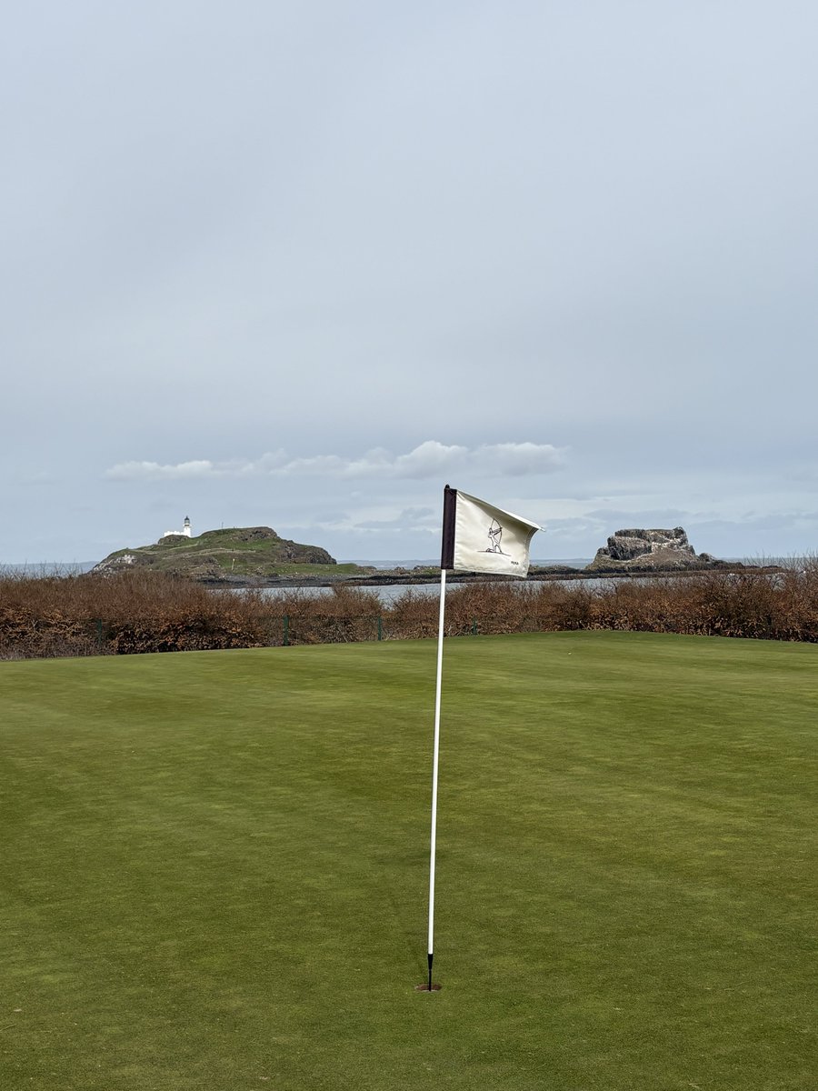 BILLY & KENNA, GOLF 🏴󠁧󠁢󠁳󠁣󠁴󠁿🏌️🏌️‍♀️ tweet media