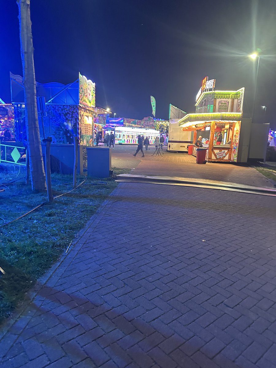 response_event's tweet photo. Afgelopen dinsdag zijn wij gestart op de kermis in Brielle en stonden wij bij een sportdag in Zwijndrecht. https://t.co/njKGvPp29p