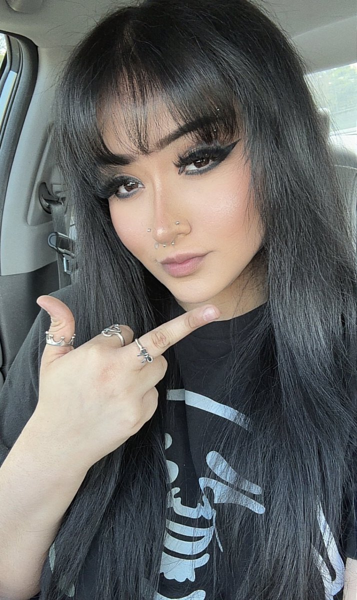 𝐭𝐢𝐧𝐲 ᥫ᭡ tweet media