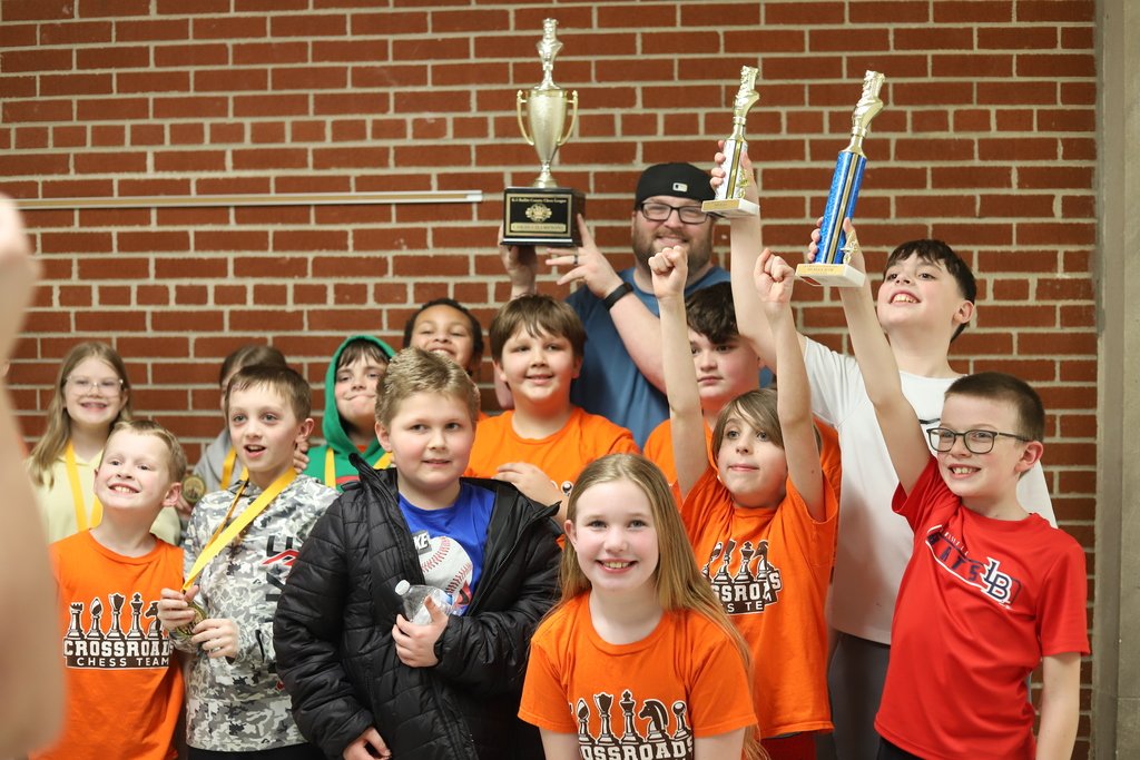 bcpsky's tweet image. ✨ District Chess Champs! ♟️

Congrats to our winners:
🏆 Crossroads (K-1, K-3, K-5)
🏆 Hebron Middle (K-8)
🏆 North Bullitt High (K-12)

Our students are proving to be Innovative Problem Solvers &amp;amp; Self-Directed Navigators! 🎓 #BCPS #MovingForward #ChessChampionship