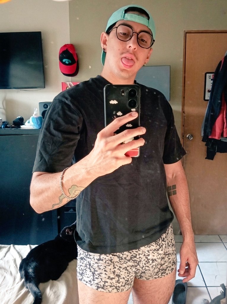Doumekun's tweet photo. Buenos días! ❤️ https://t.co/vWEVSj2tmz