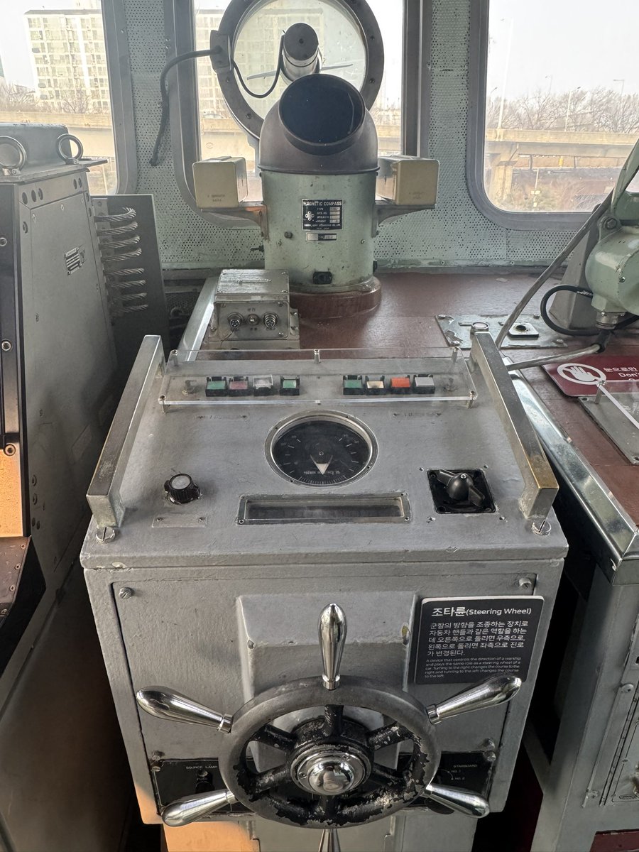 토터스 tweet media