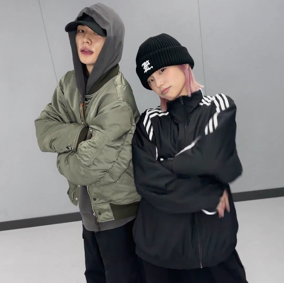 yongyongz tweet media