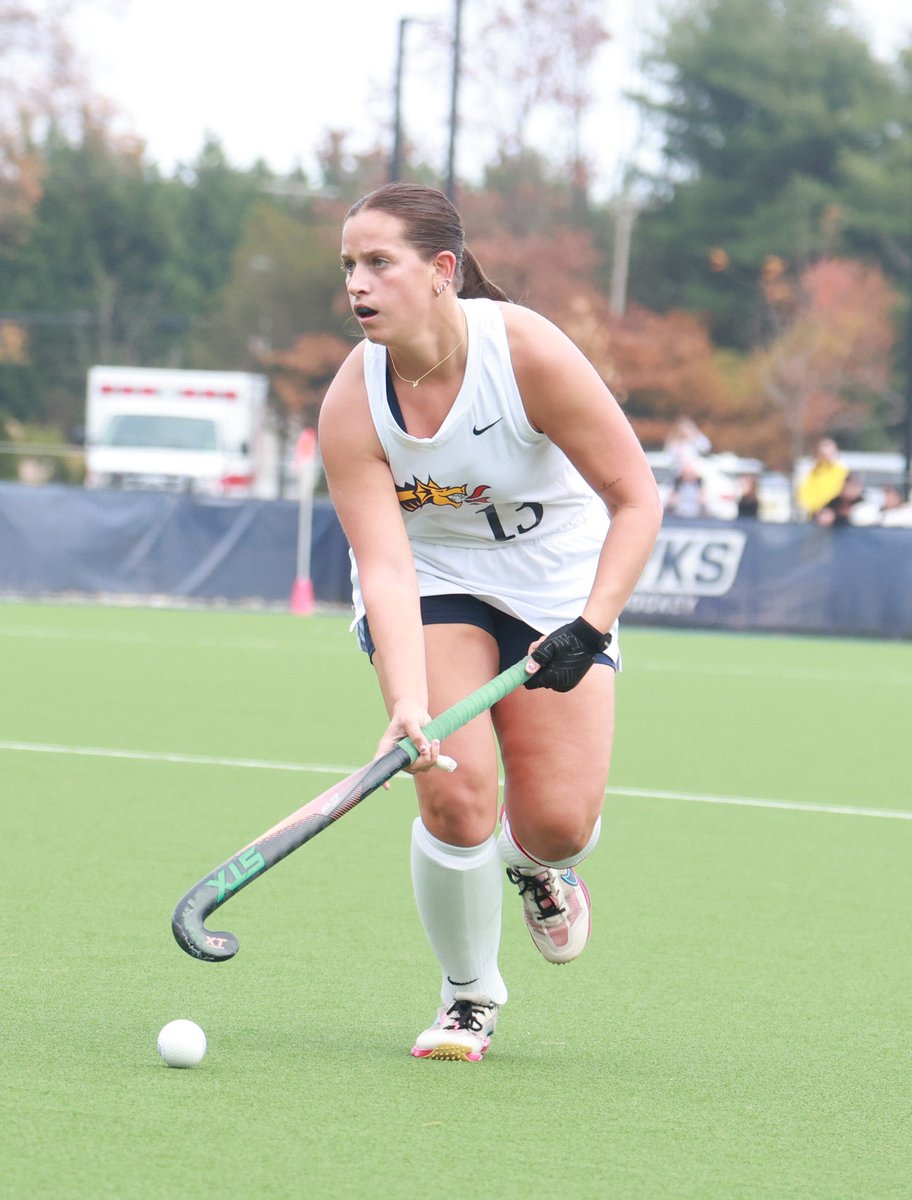 DrexelFH's tweet photo. Congratulations to Natali Foster on being named Drexel’s Female CAA Scholar-Athlete of the Year! 🐉📚 https://t.co/09EOrxFCnK