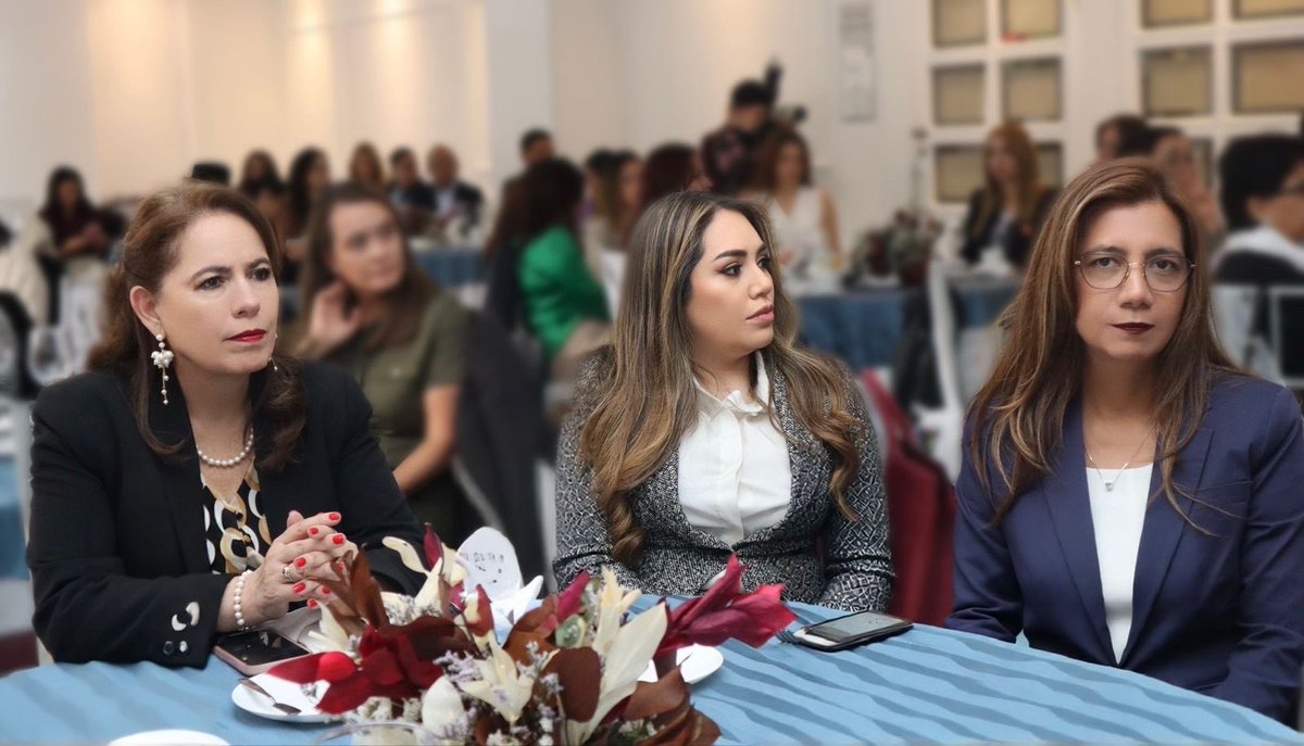 👩🏻‍⚖️⚖️👩🏻‍⚖️ En el marco de la conmemoración por el Día Internacional de la Mujer, Juezas, Conjuezas y servidoras judiciales de la <a href="/CorteNacional/">Corte Nacional de Justicia</a> de Justicia asistieron al evento “Justicia, derechos y acciones para todas: barreras y buenas prácticas de acceso a la justicia para mujeres