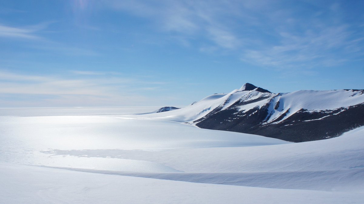 PolarFoundation's tweet photo. The first Antarctic Futures Symposium will be taking place at the Luxembourg Chamber of Commerce on April 23-24th. Join us as we bring together scientists, politicians and industry experts and plan the research station of the 22nd century! Register today📝
https://t.co/VJePAFXwpQ https://t.co/UVA93ORWyS