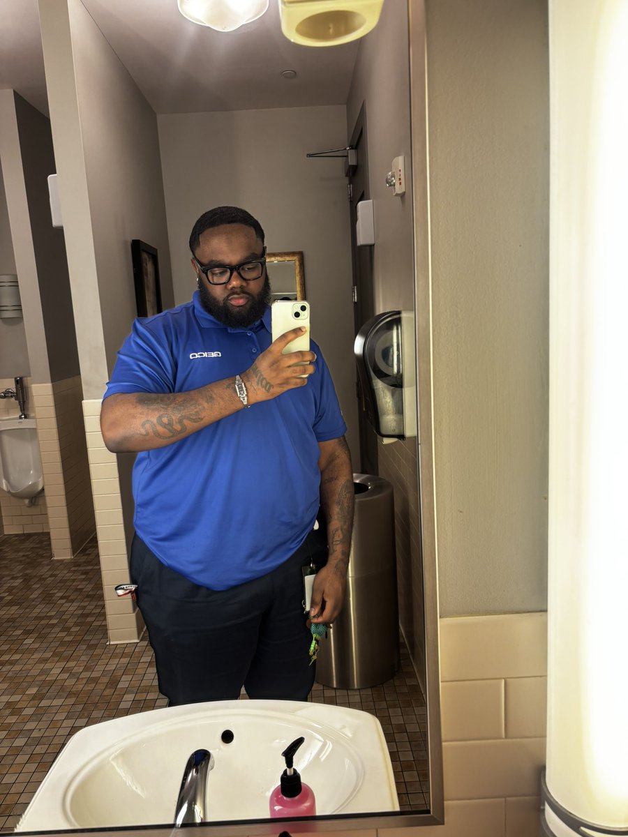 𝖏𝖚𝖘𝖙𝖔𝖔 𝖉𝖆 𝖑𝖔𝖗𝖉𝖊⁶ tweet media