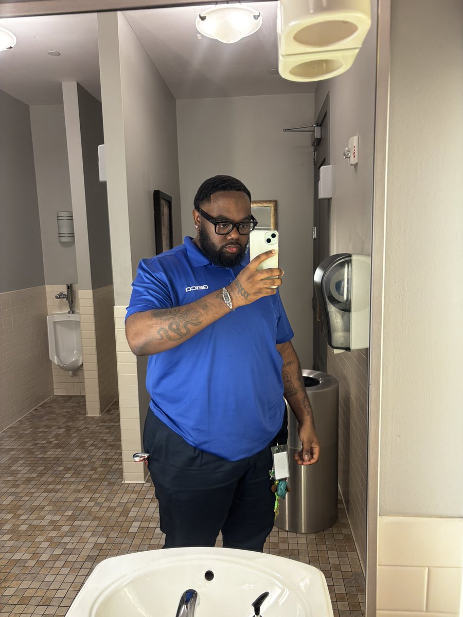 𝖏𝖚𝖘𝖙𝖔𝖔 𝖉𝖆 𝖑𝖔𝖗𝖉𝖊⁶ tweet media