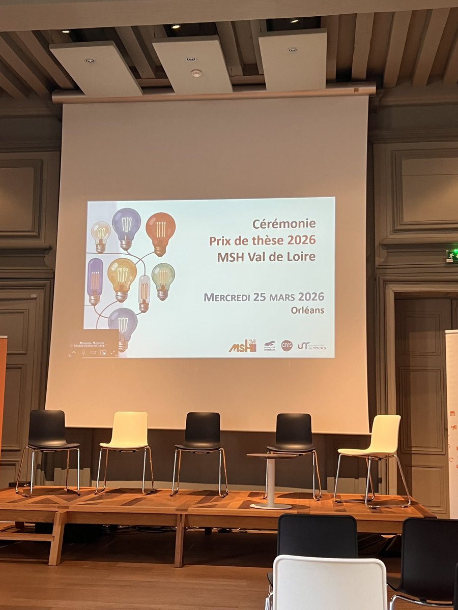 IND_LOC's tweet photo. J’ai eu le plaisir d’assister aux Journées scientifiques de la MSH Val de Loire, un espace stimulant pour échanger autour des enjeux actuels de la recherche en sciences humaines et sociales.

L’Hôtel Dupanloup et le FRAC sont des lieux fantastiques pour organiser ces activités. https://t.co/ybjuROfppY