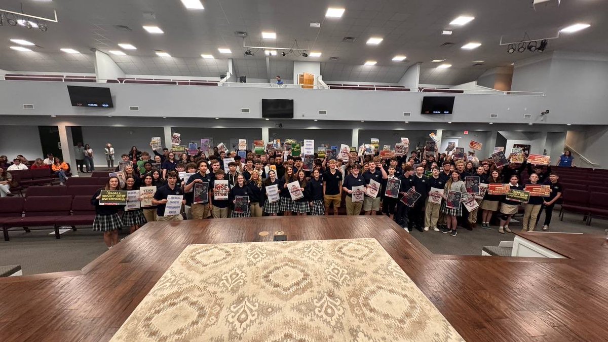 Maddie Lawrence tweet media