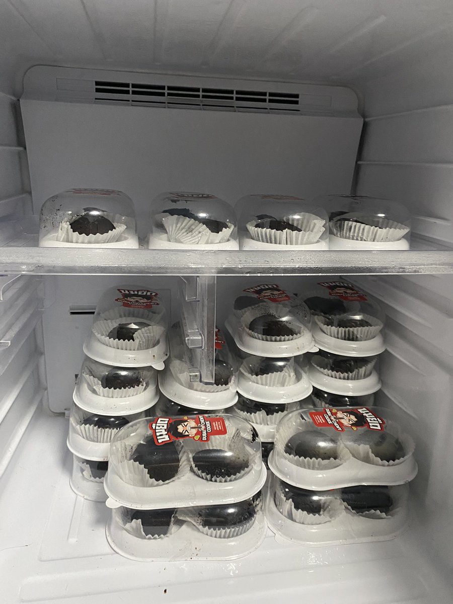 สกาย โพธิ์นี่ tweet media