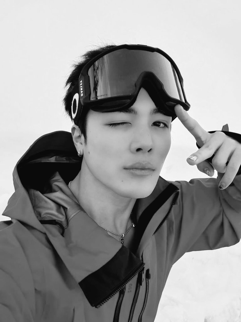 𝐌𝐀𝐊𝐈 (@mausrki) / Posts / X