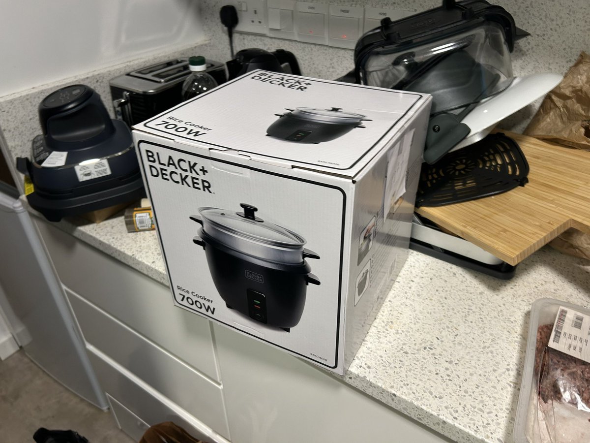 Rob Hallam tweet media