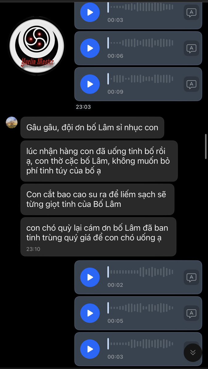 ChenYL002's tweet photo. Súc vật nghiện hương vị của Bố Lâm ,càng chìm sâu hơn vào cách mà Bố Lâm tẩy não nó ! Tưởng tượng xem ,dí chặt mũi chó và hít thật sâu mùi hương nồng nàn từ sịp tất ,bên tai thì đang được rót vào những lời chửi rủa sỉ nhục cay nghiệt ! Phê đến mất ngủ ! https://t.co/gZof6YOwPe