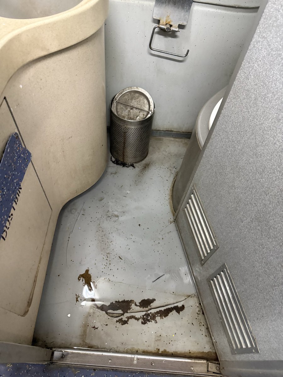 Manish Kapoor tweet media