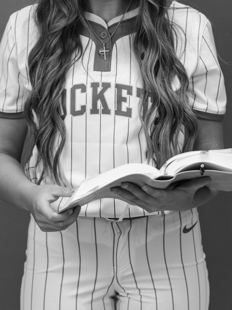 Ava Williams tweet media