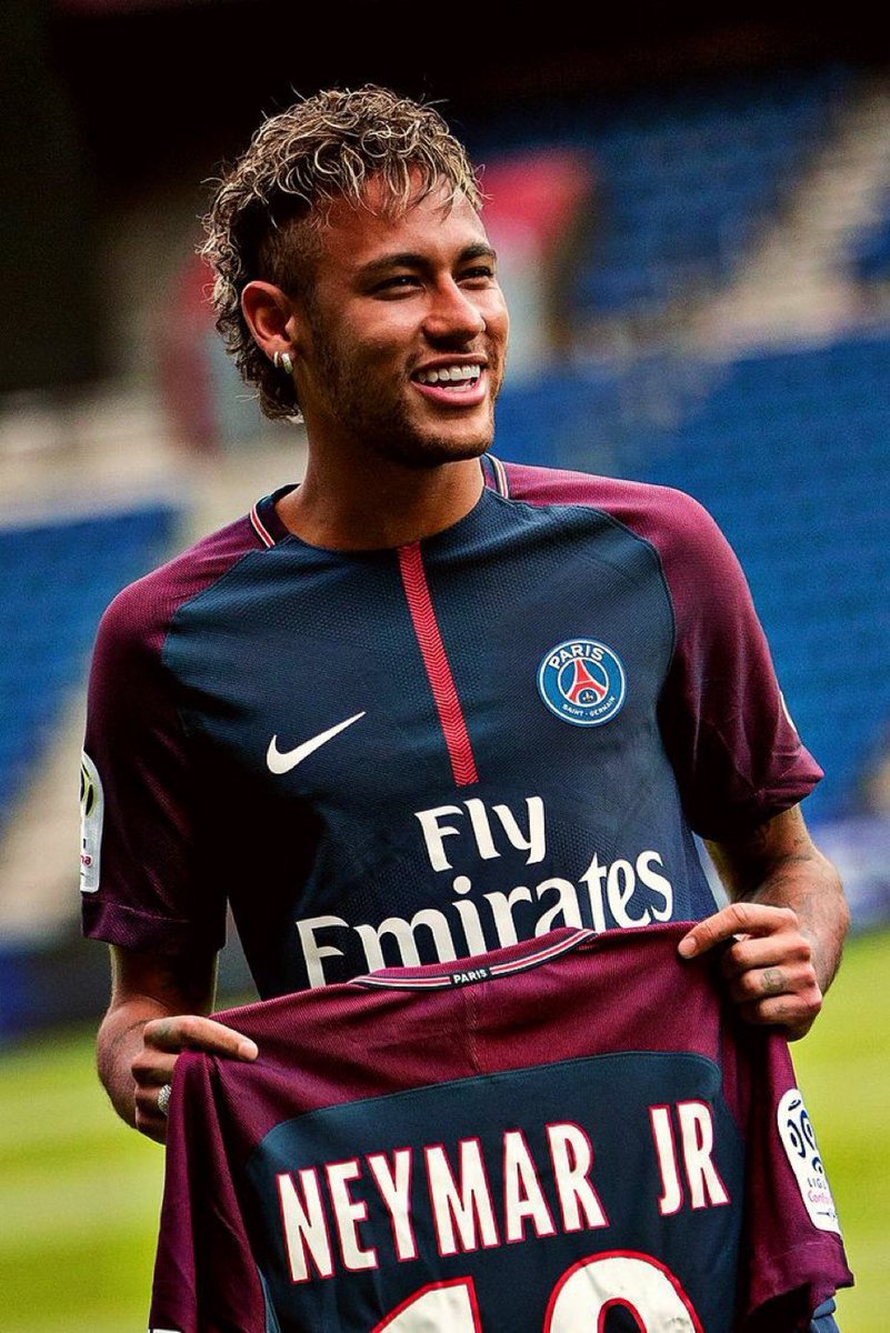 Blue_Frey tweet media