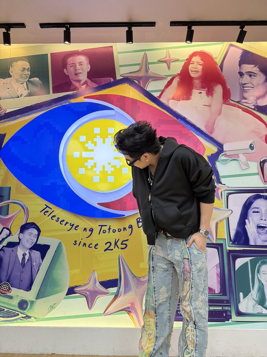 Russu Laurente tweet media