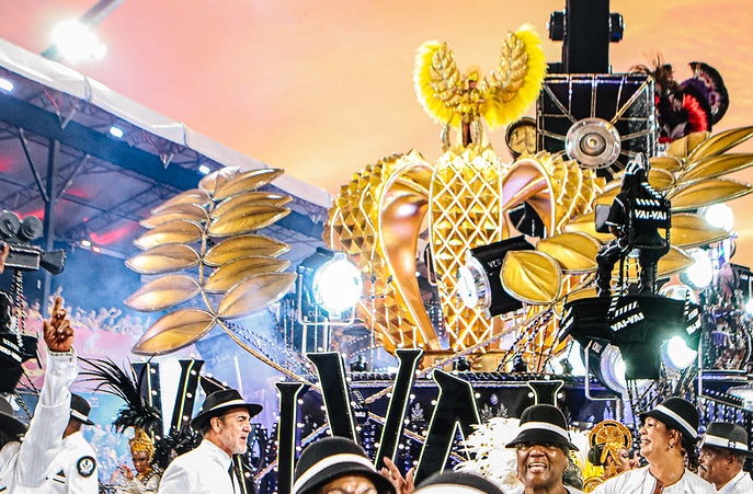 SRzd Carnaval tweet media