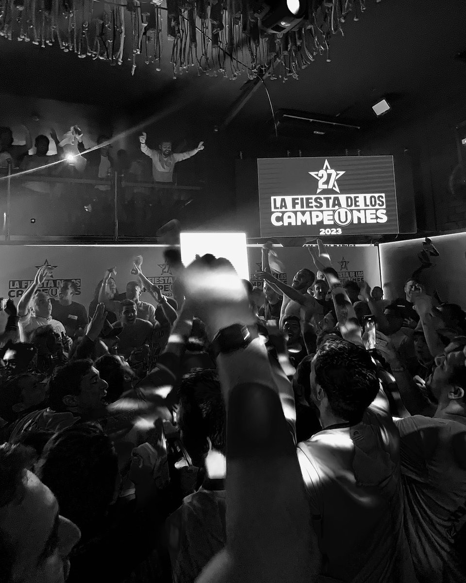 Martín Bustamante tweet media