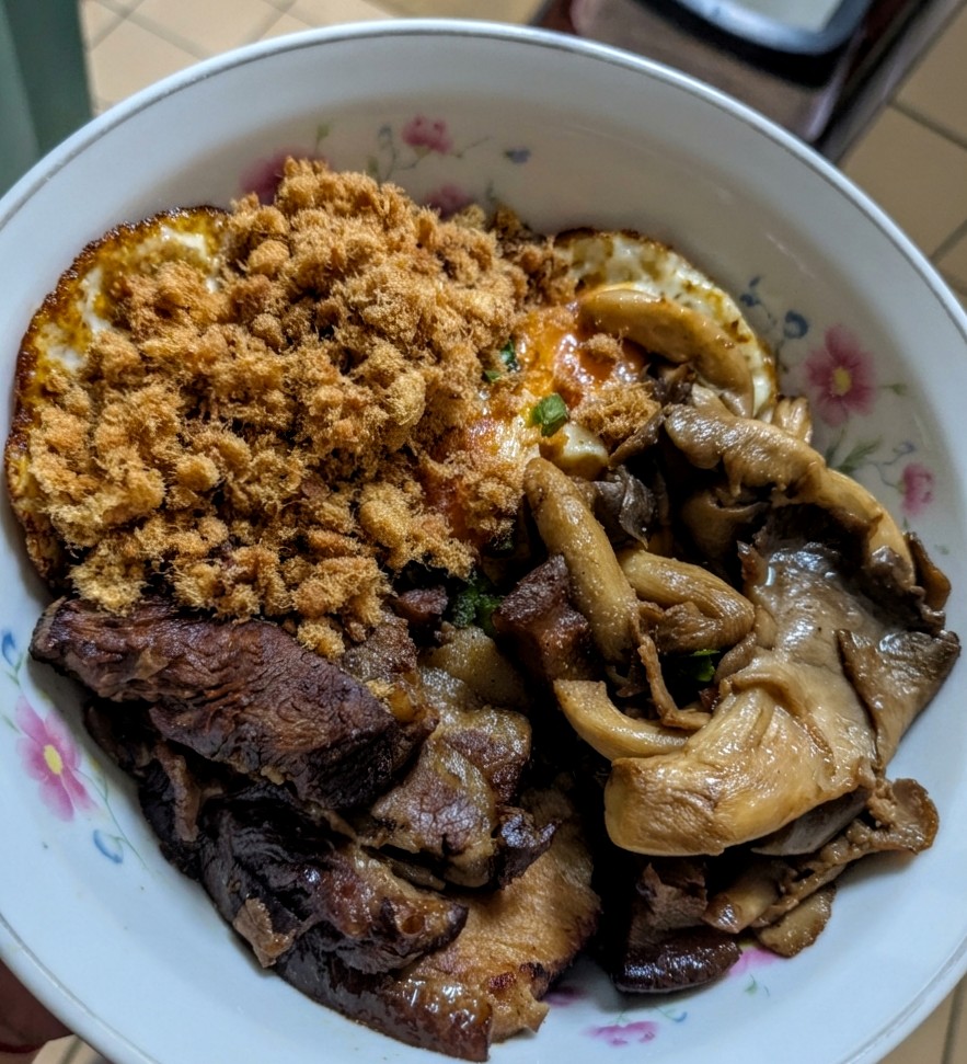 Elisa🌼 tweet media