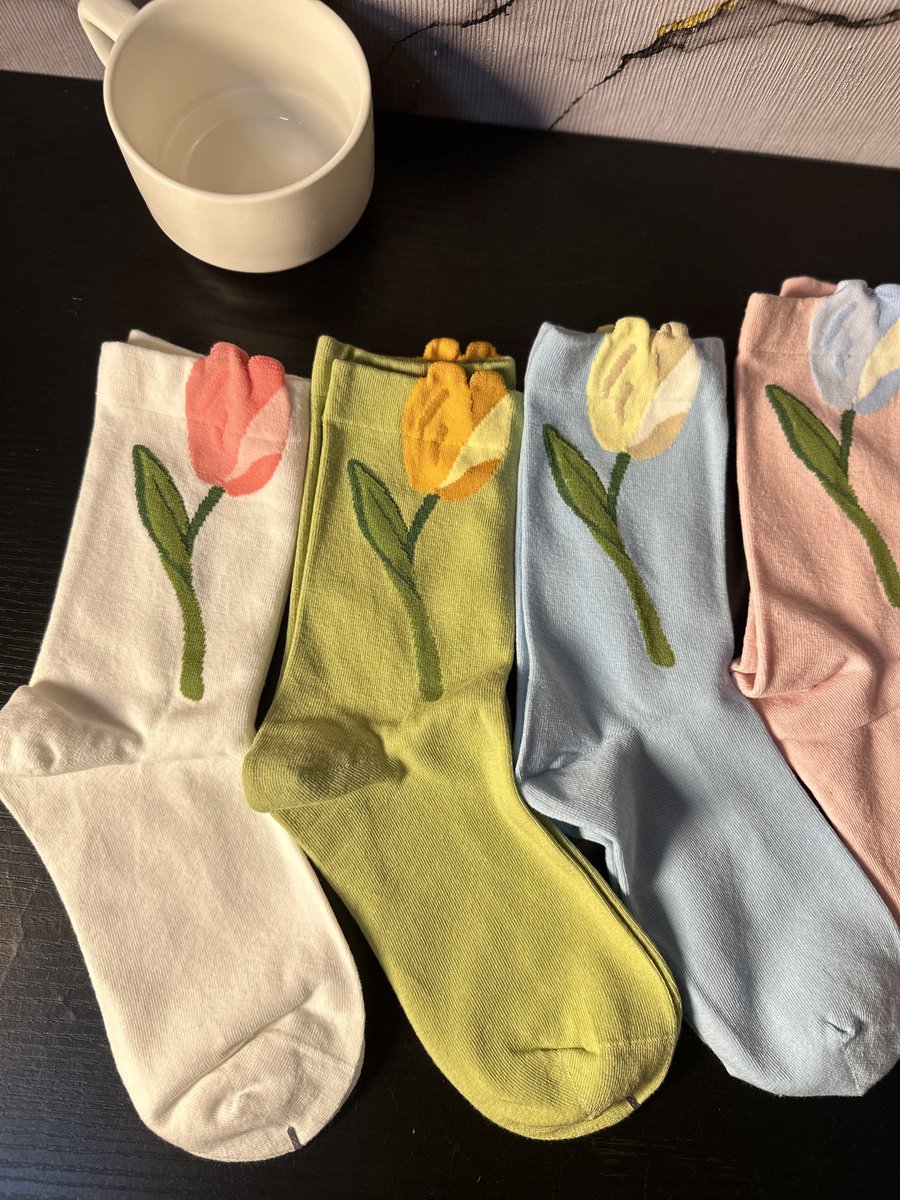 BlackLuna tweet media