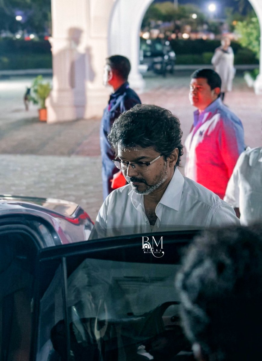 RM Clicks tweet media