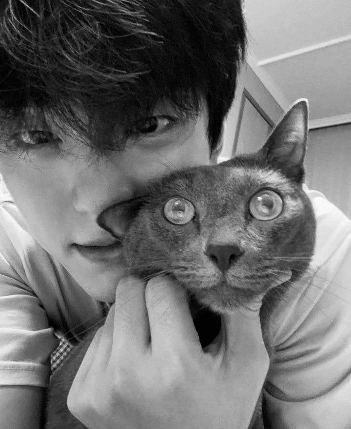 Ꮯꮋꭱꮖꮪꭲꮻꮲꮋꭼꭱ Ꮪꭺꮖɴꭲ Ꮮꭺꮜꭱꭼɴꭲ tweet media