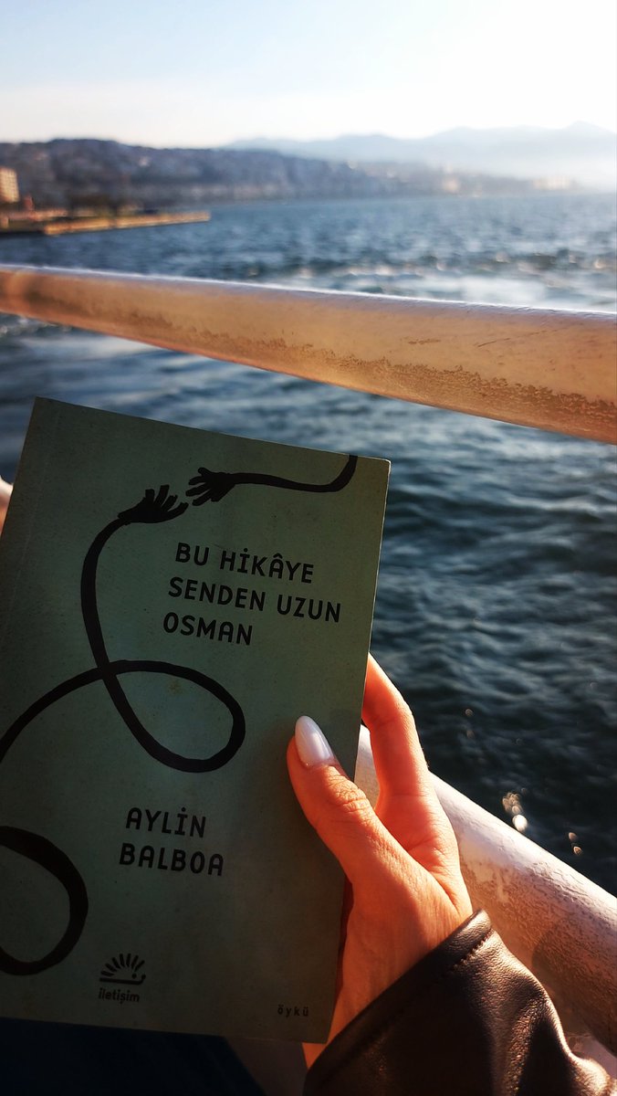 Benim için çok kıymetli bi metni tiyatro sahnesinde izlemeye gidiyorum bugün. Tanıştırayım, başucu kitabım;