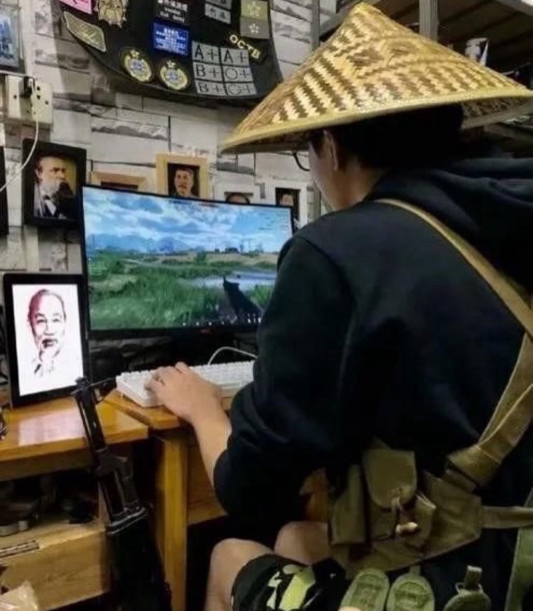 blackstar tweet media