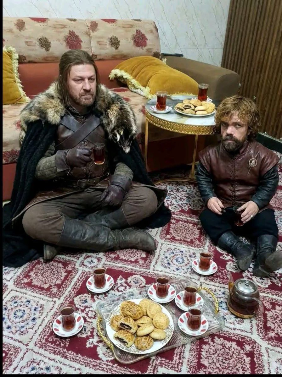 Bigdaddyvinz_'s tweet photo. Ned stark last meal 💀 https://t.co/XuM80jN6XV