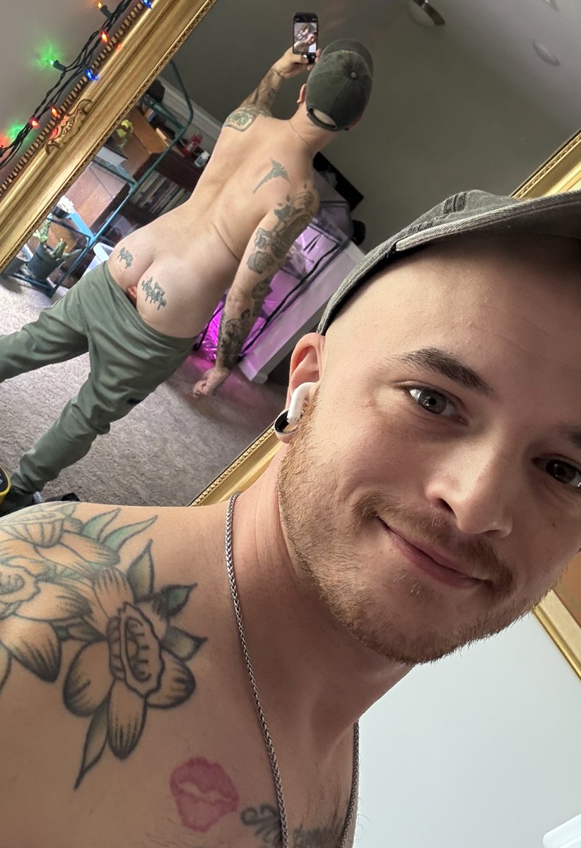 Biotechwitch622 tweet media