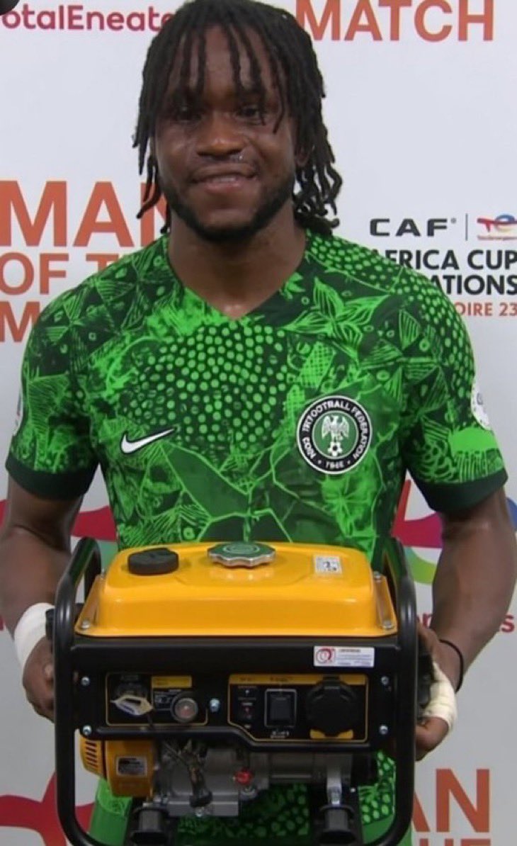 Big Shaq tweet media