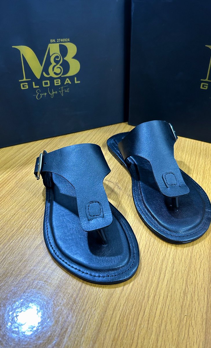 Muize | 👞🤝 tweet media