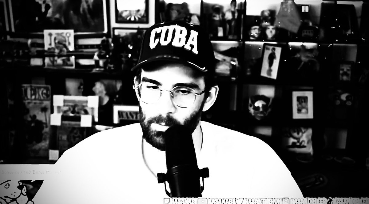 aimforpeace's tweet image. #🤣 #thirstythursdays #drinkup #likewater #distilled #whiteandblack #yum #sogoodiIhadtosavesomeforlater #socialistsaresexy #cuba #pbs #pikerbroadcastservice #themoreyouknow #knowjusticeknowpeace #endwarsnow @realHasanPiker @hasanthehun #tomorrowsnewstoday #usa