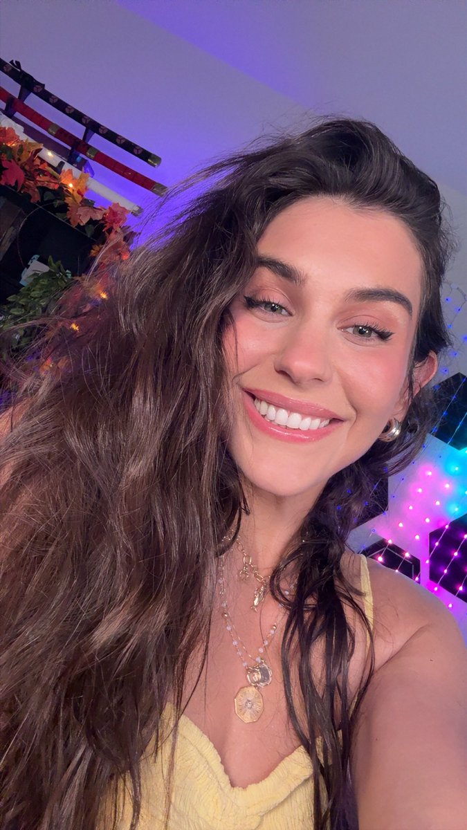 Stacey✨ tweet media