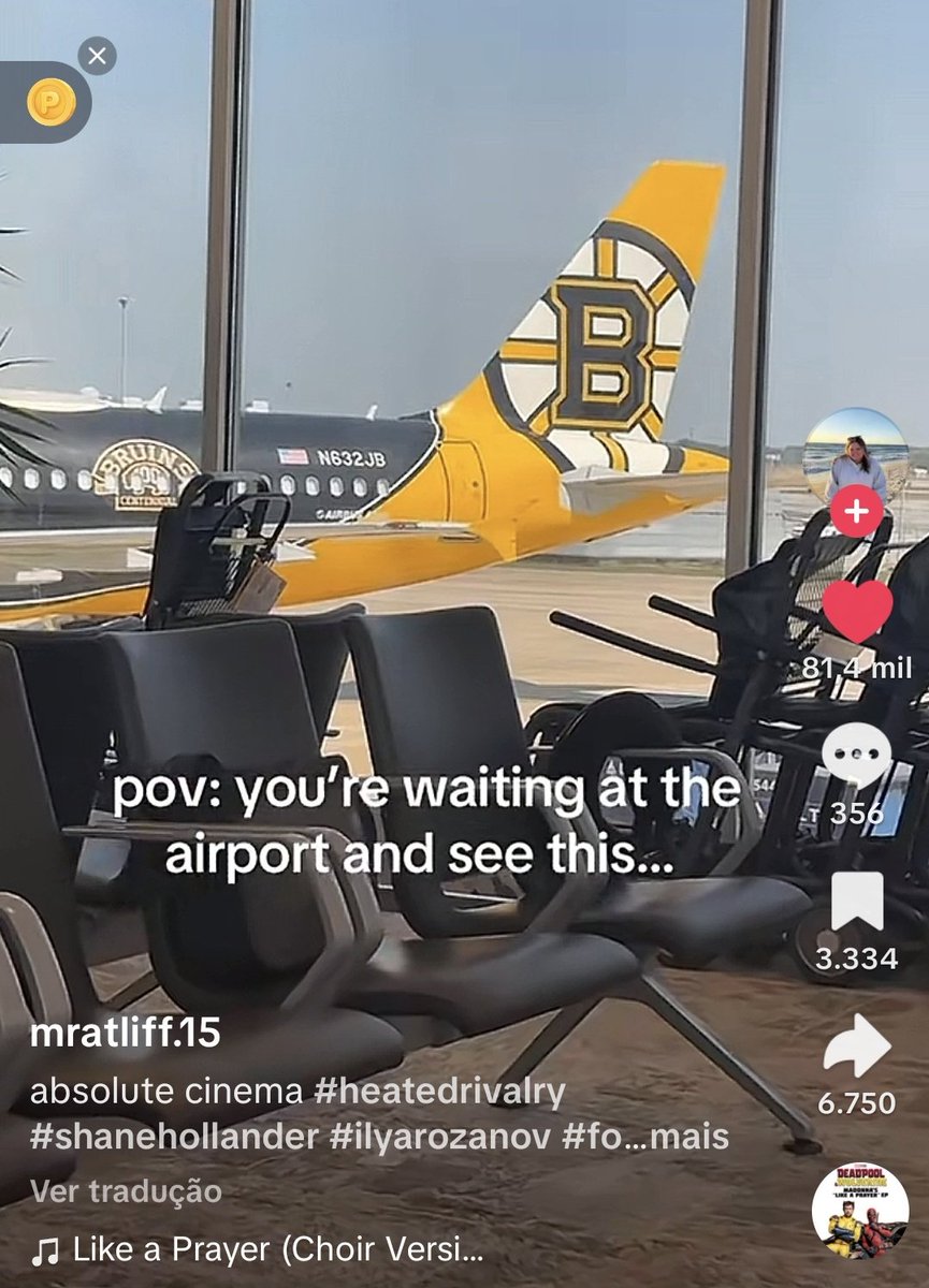 x- thais tweet media