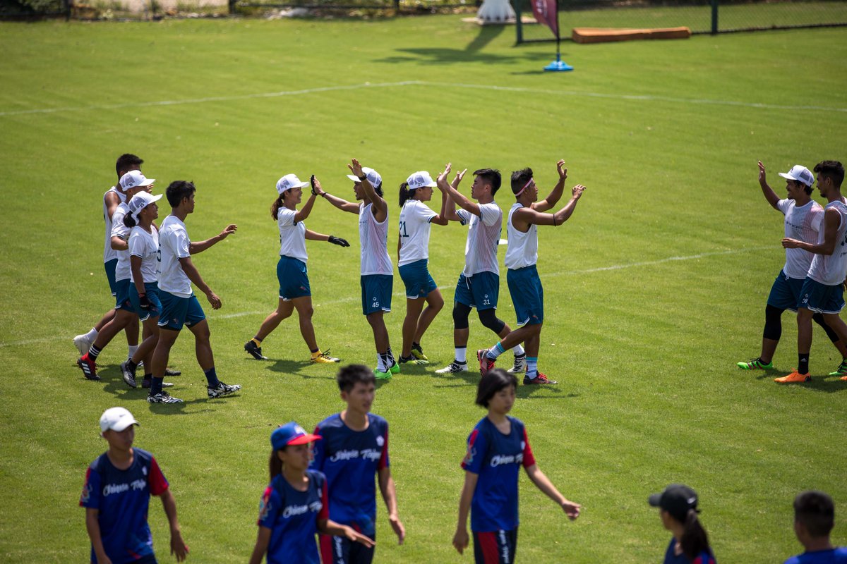 heather black tweet media