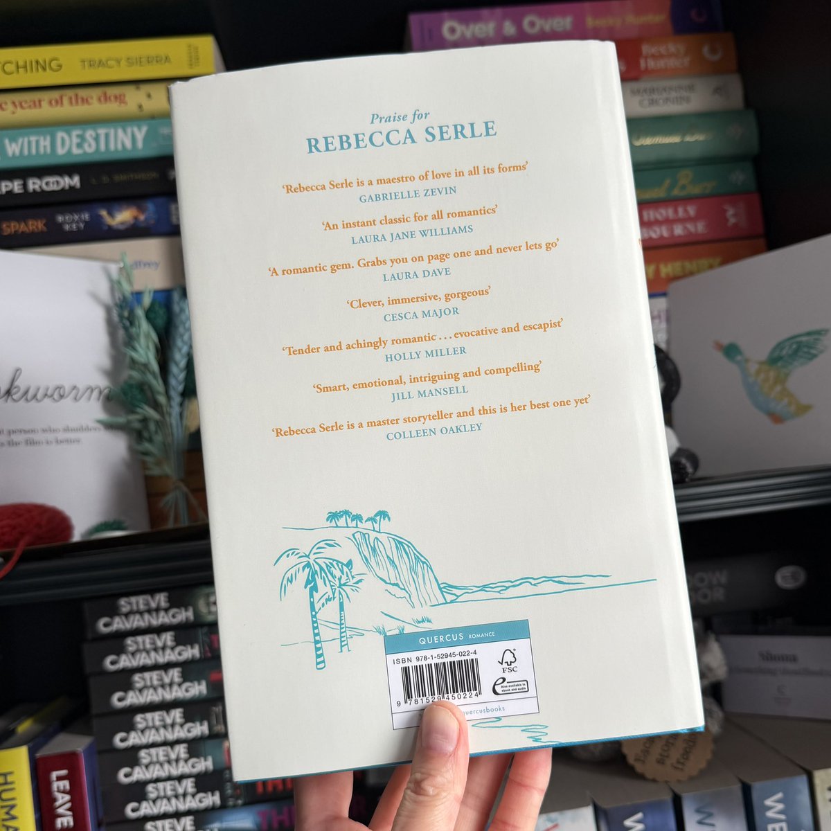 shonaholmes23's tweet image. 📚📮#BookPost📚📮

Having loved books by this author I am very pleased to have received this copy of #OnceAndAgain by @RebeccaASerle 

The gift of turning back time, just once in a lifetime, has definitely got me interested!😍

Huge thanks to @QuercusBooks 📖

#BookTwitter