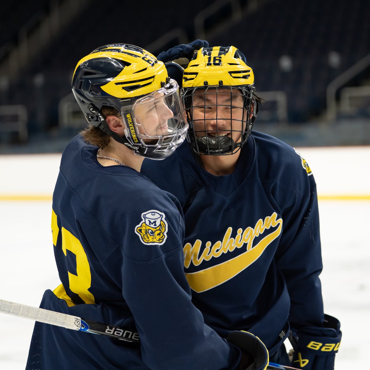 Michigan Hockey tweet media