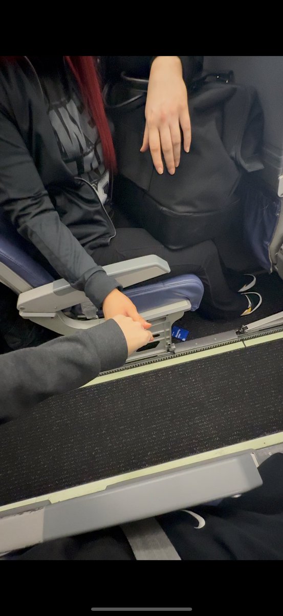 IZZI DAME tweet media