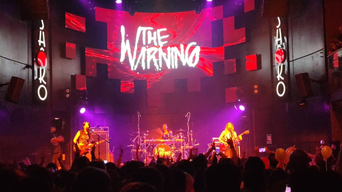 thewarning_esp's tweet image. Recordando el paso de @TheWarningBand2 , por primera vez, por España en el año 2023 #tbt 

📸 victorll1980

#TWSpain #GirlPower #TheWarning #RockGirls