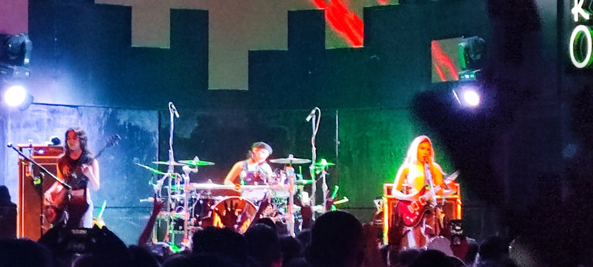 thewarning_esp's tweet image. Recordando el paso de @TheWarningBand2 , por primera vez, por España en el año 2023 #tbt 

📸 victorll1980

#TWSpain #GirlPower #TheWarning #RockGirls