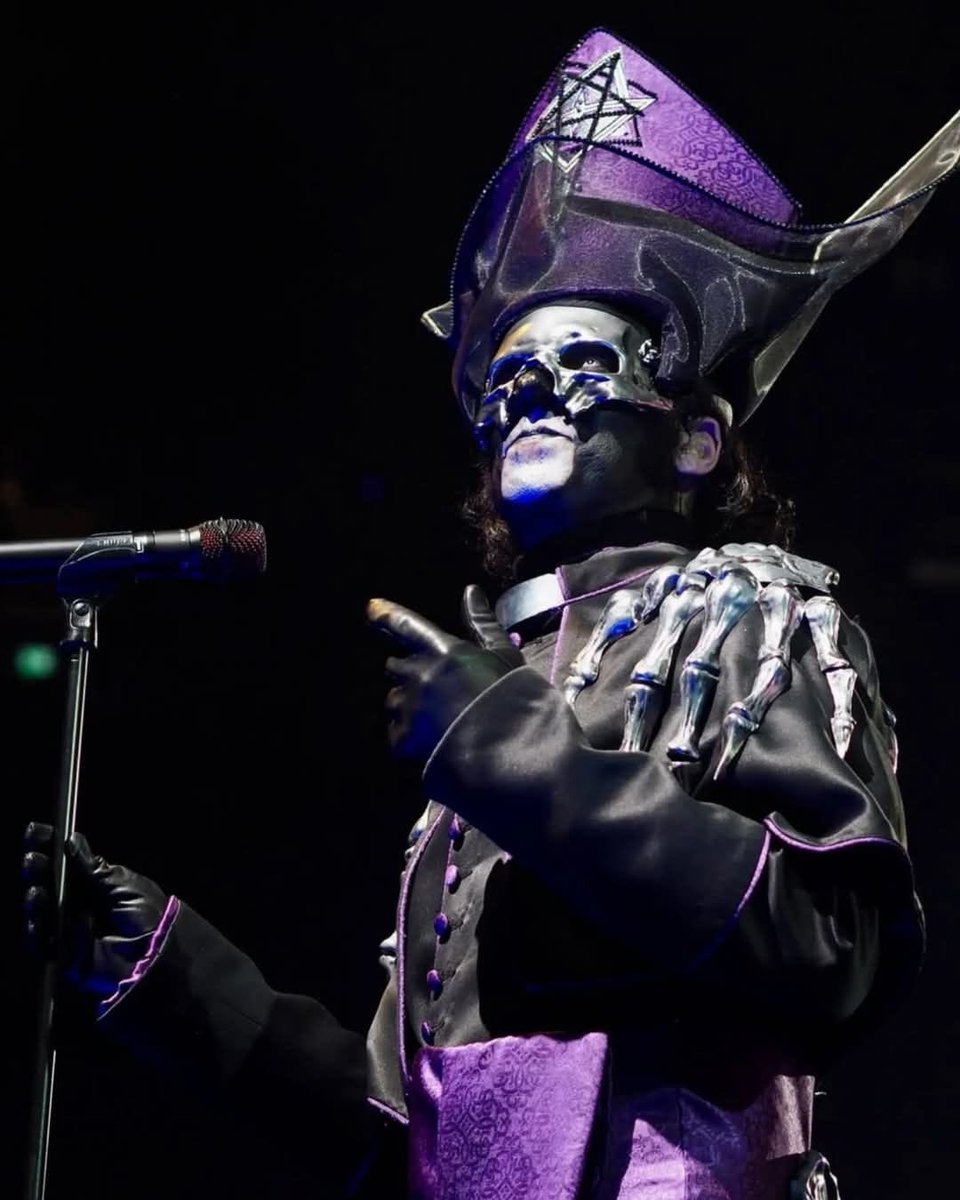 Papa Crave tweet media