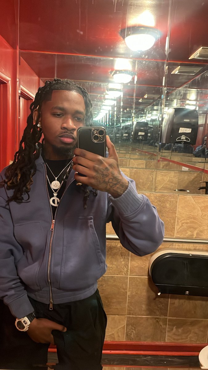 1richhh_'s tweet photo. $ https://t.co/5bRbzupuRP